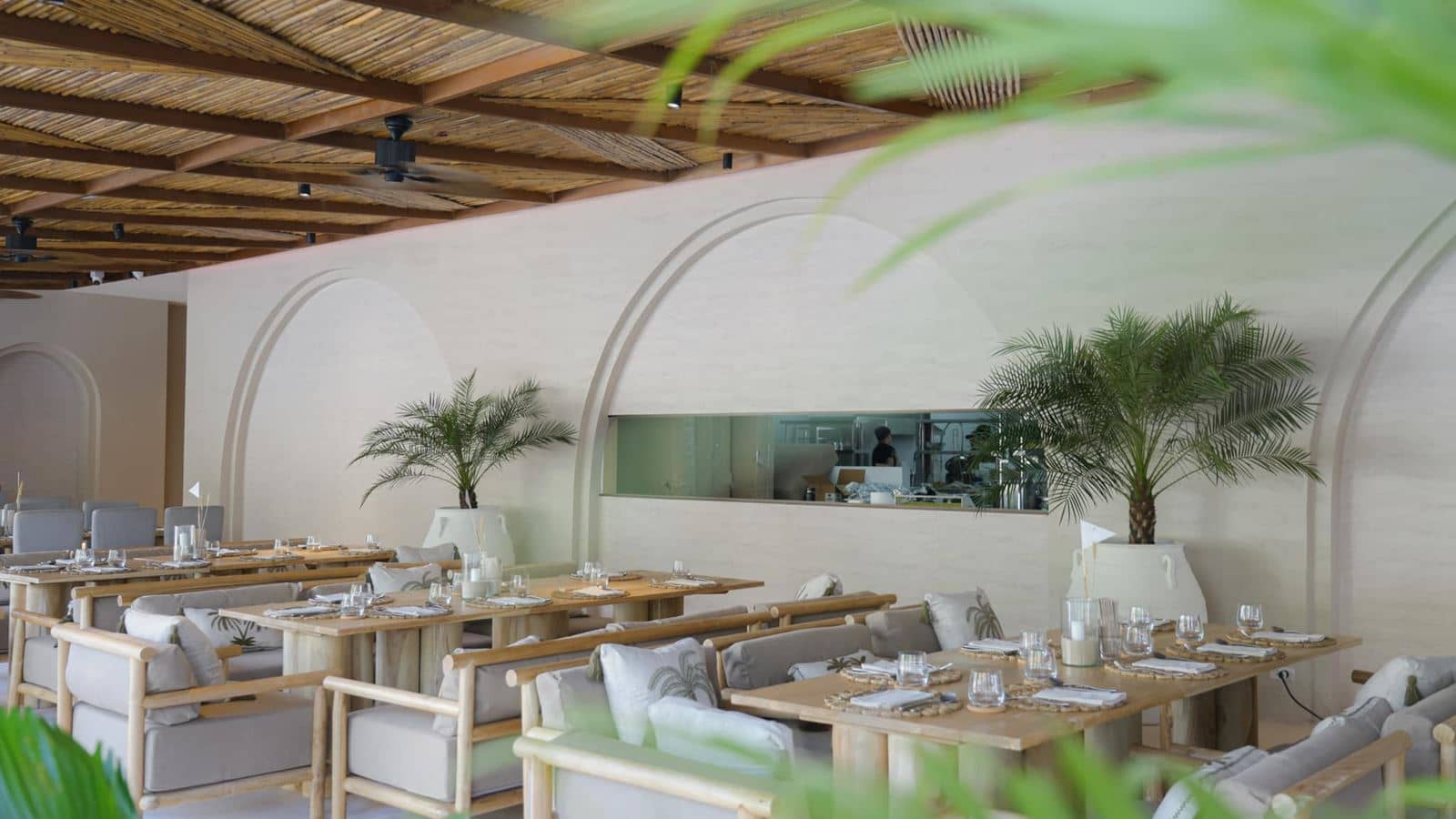 restaurants-the-beach