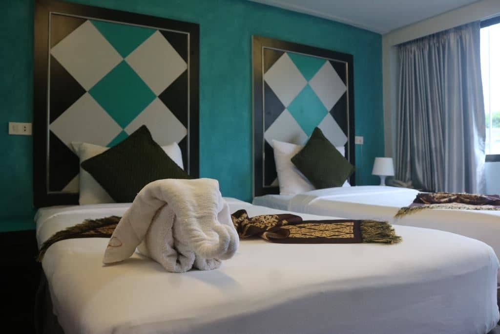 rooms-superior-room