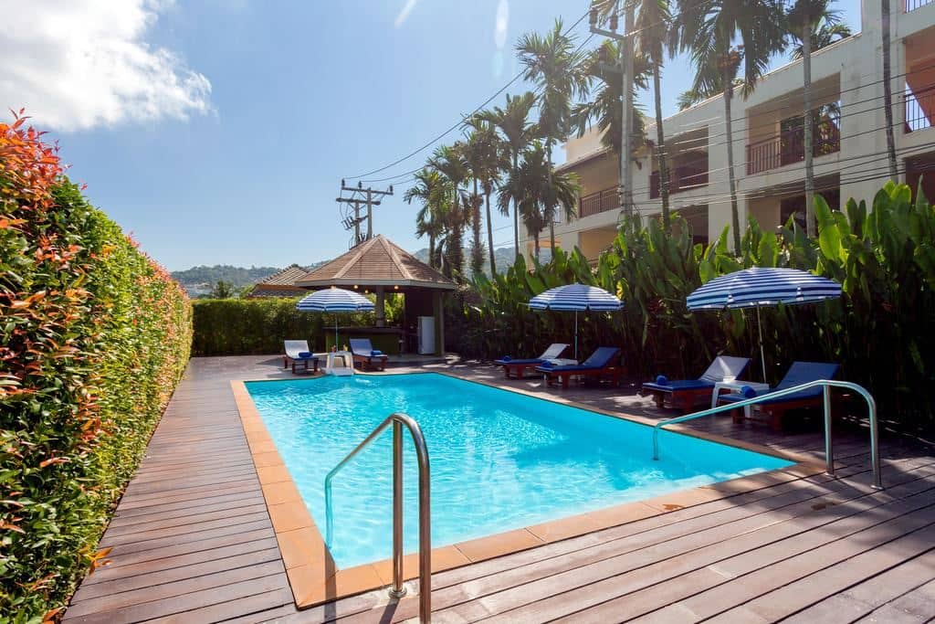 pools-outdoor-pool