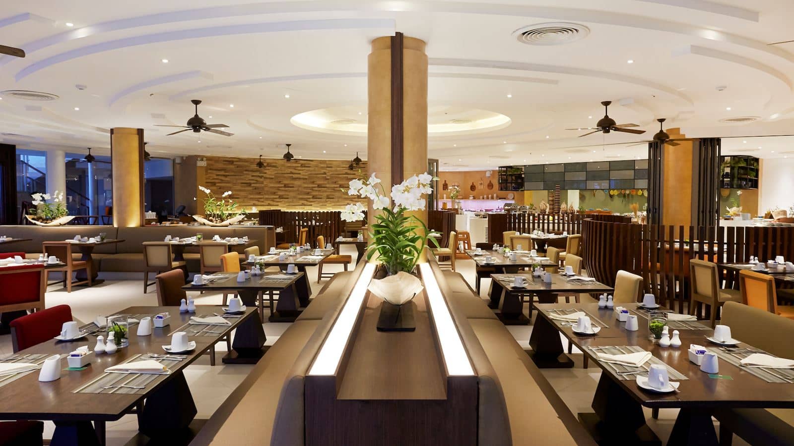 restaurants-bubbles-restaurant