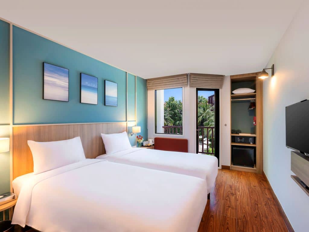 rooms-superior-room