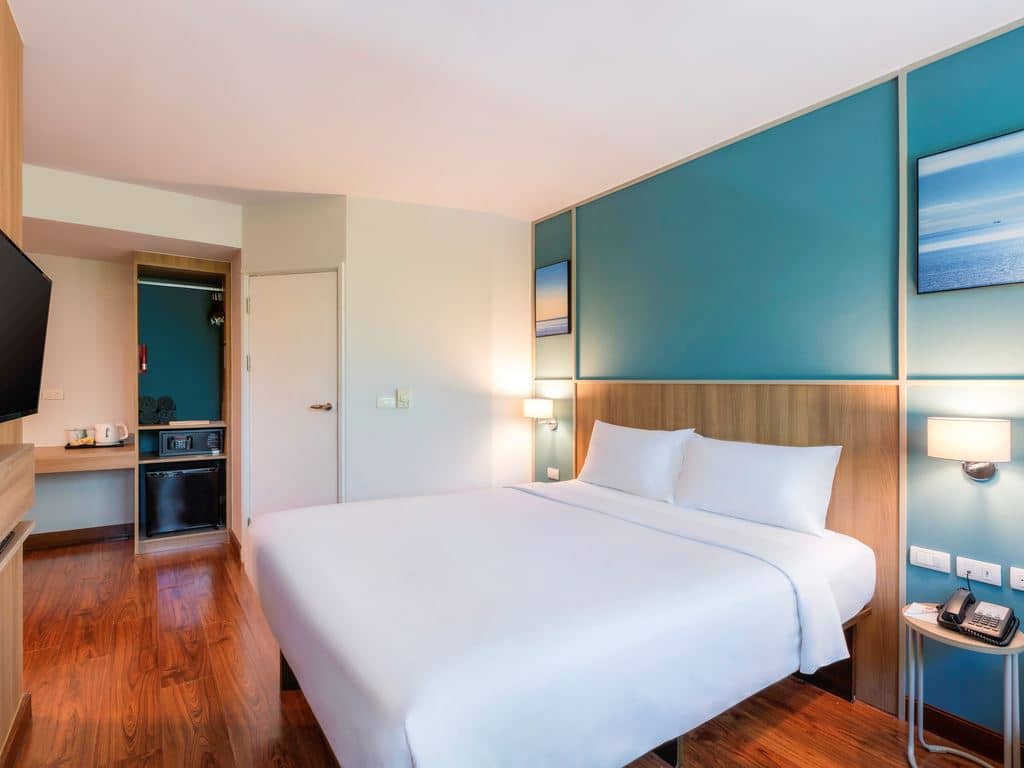 rooms-superior-room