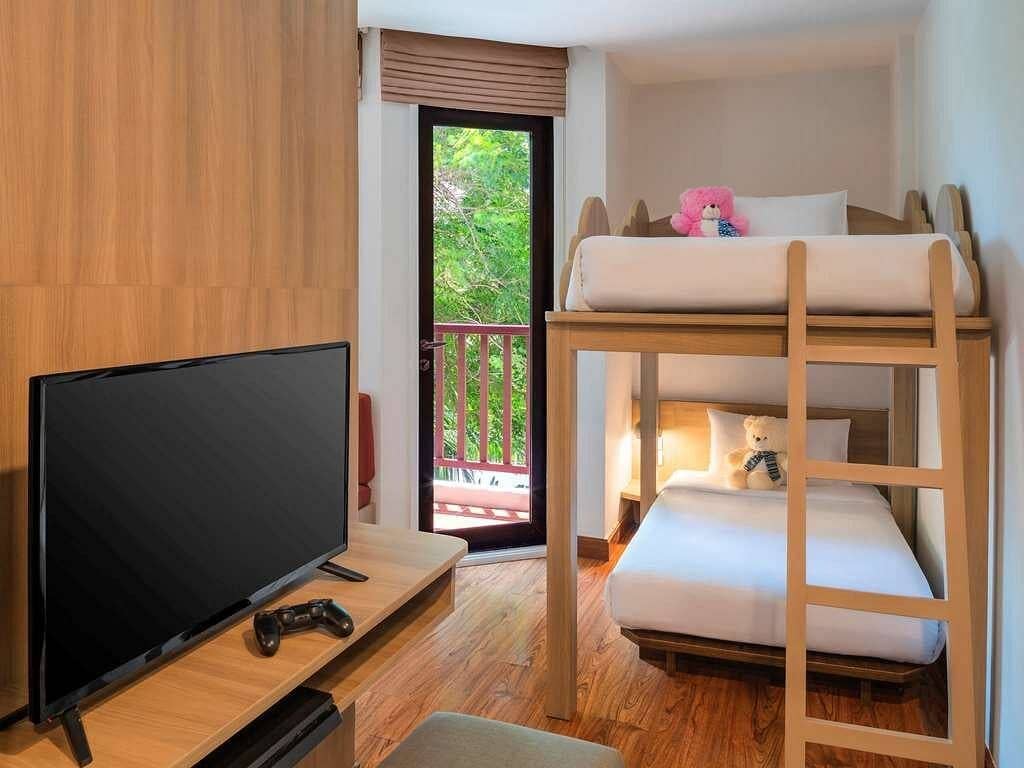 rooms-family--room