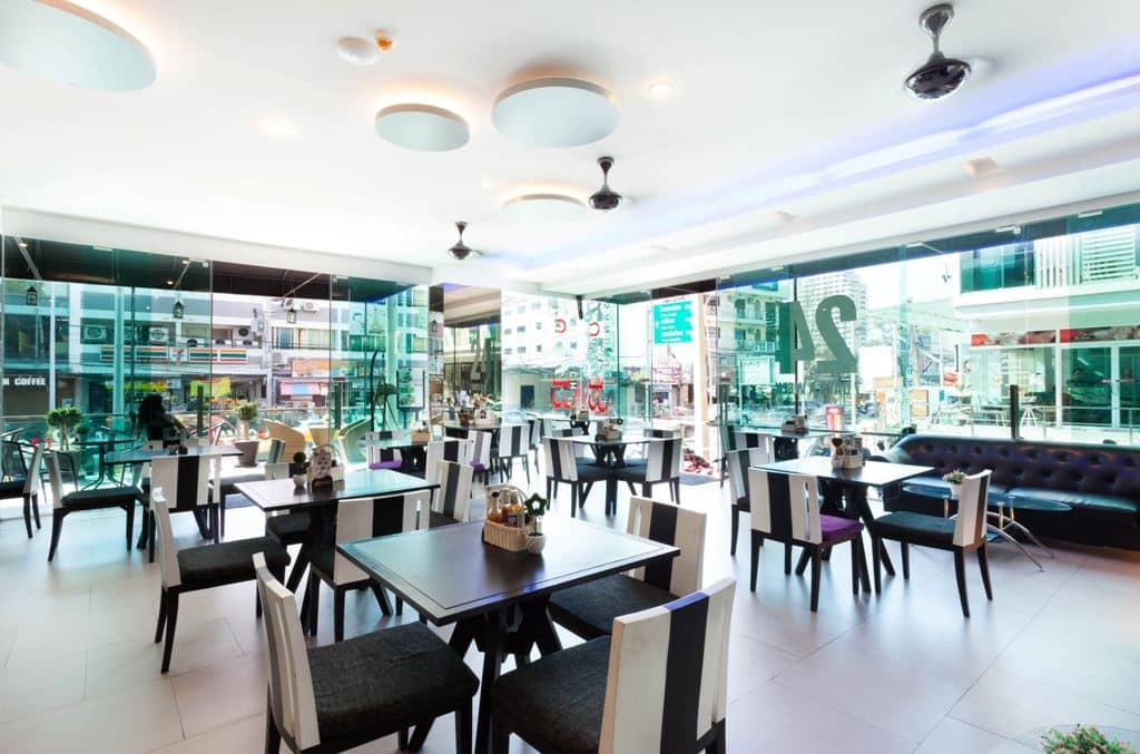 restaurants-lucky-13