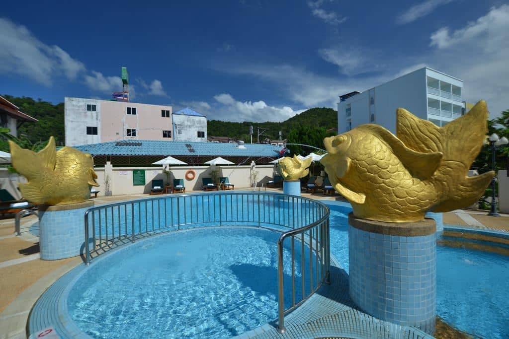 pools-outdoor-pool