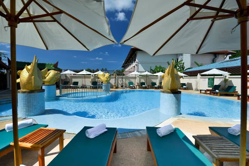 pools-outdoor-pool