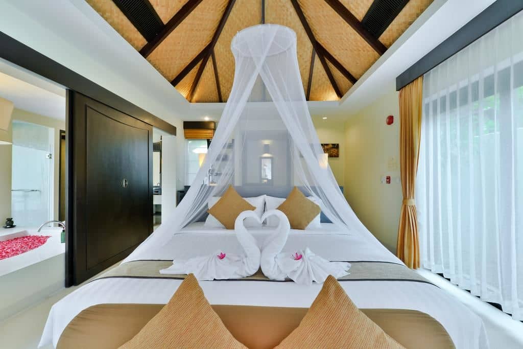 rooms-pool-villa