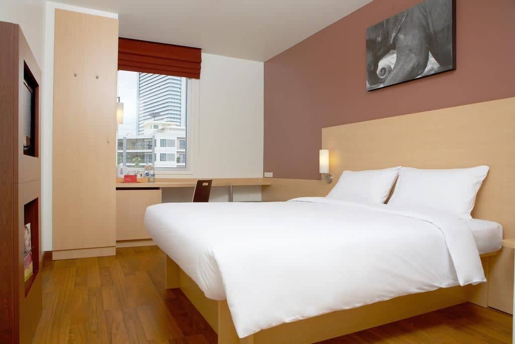 rooms-standard-room