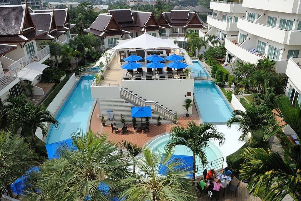 pools-outdoor-pool