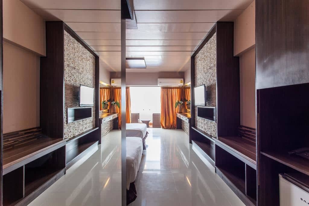 rooms-deluxe-sea-view