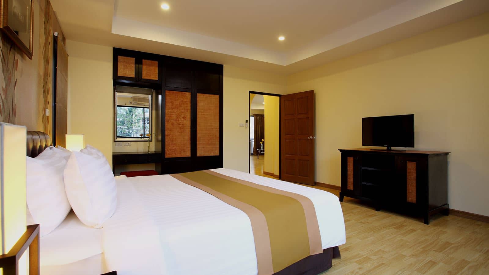 rooms-two-bedroom-suite