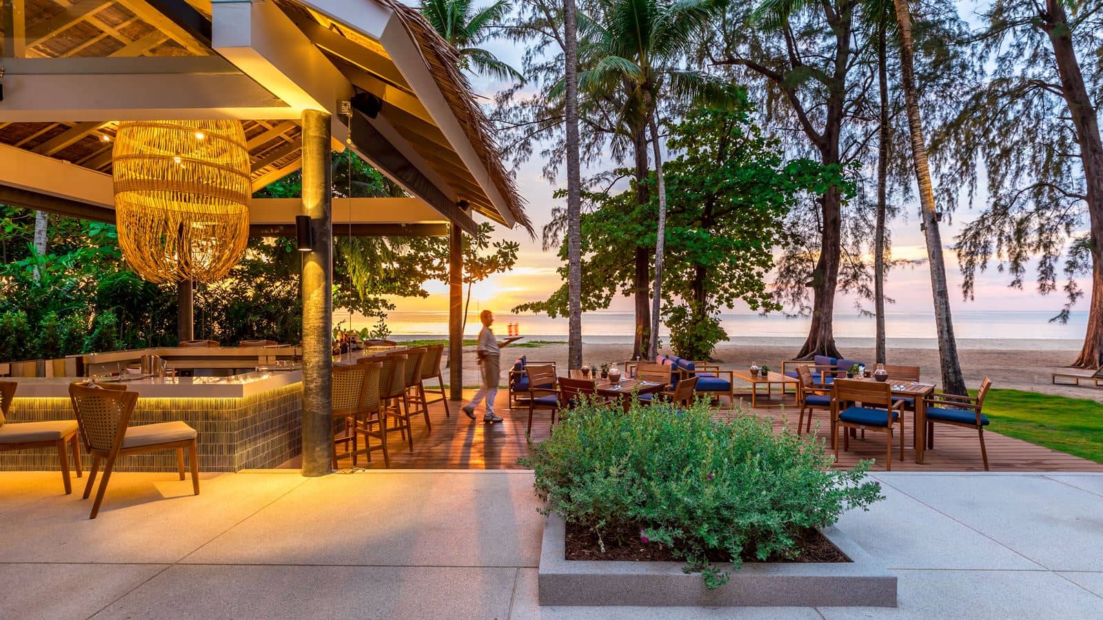 restaurants-edgewater
