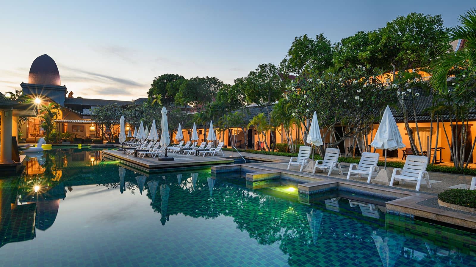 pools-outdoor-pool