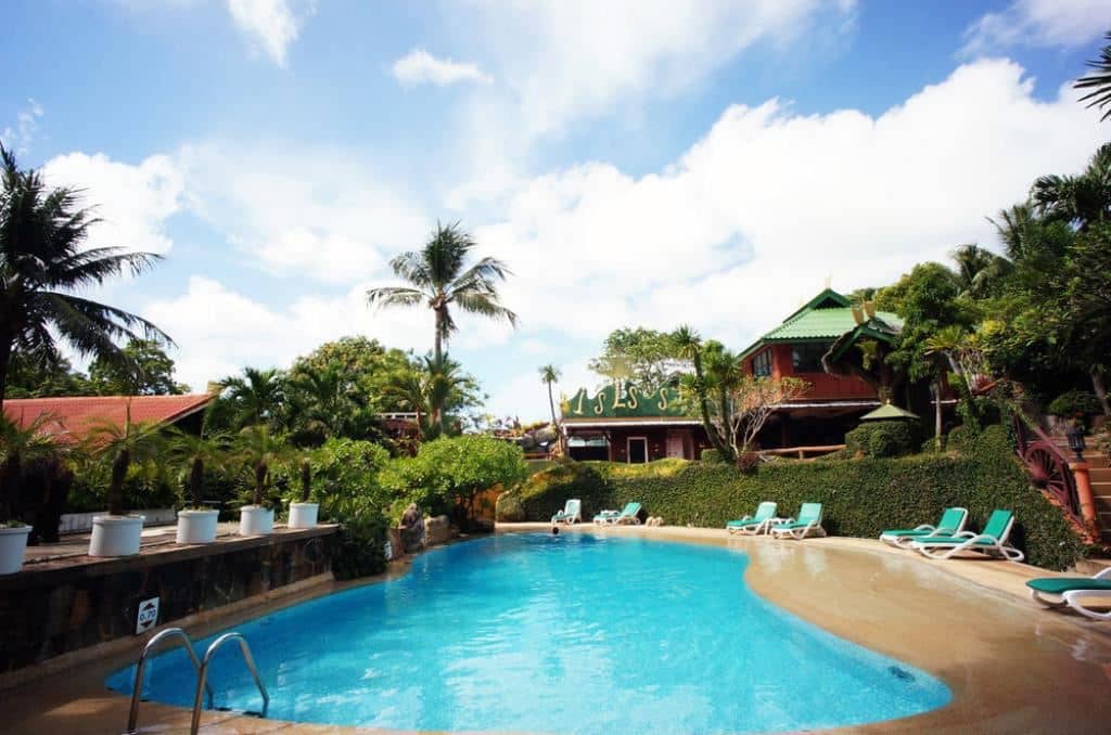 pools-outdoor-pool