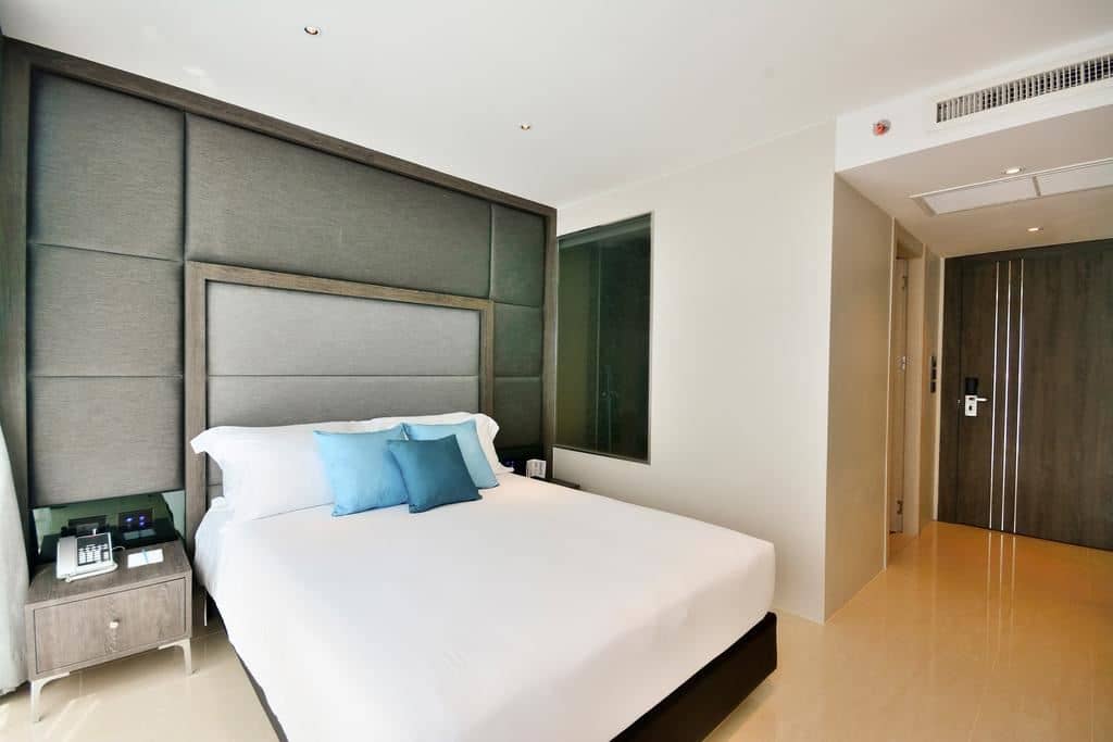 rooms-premier-room