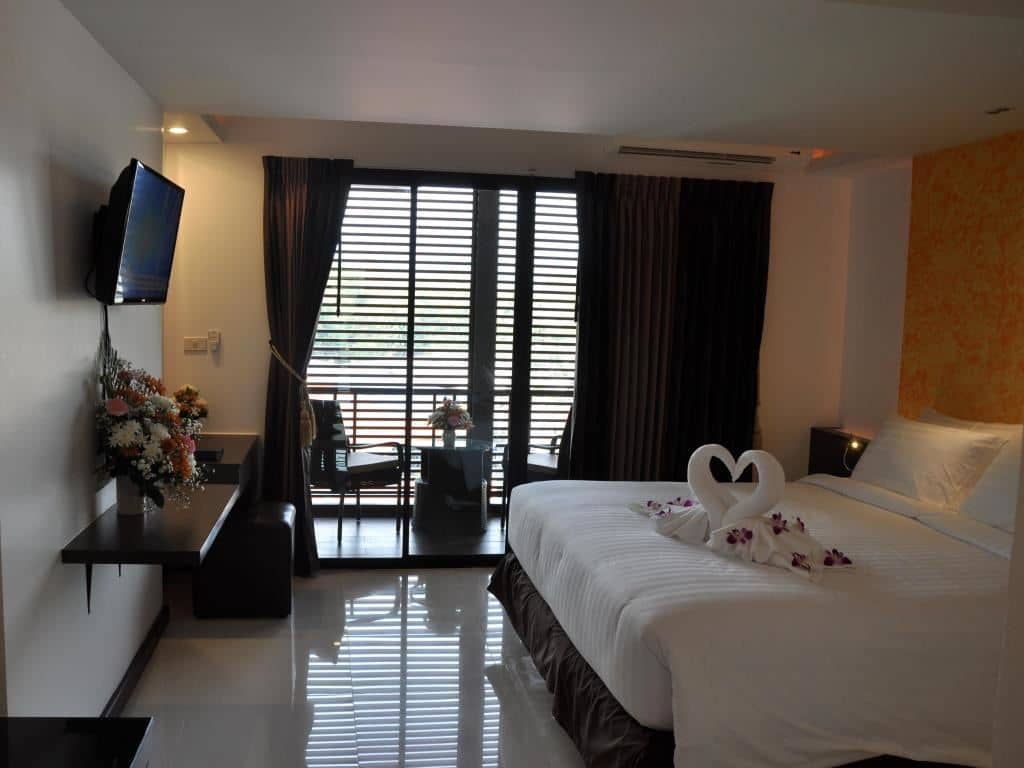 rooms-superior-room