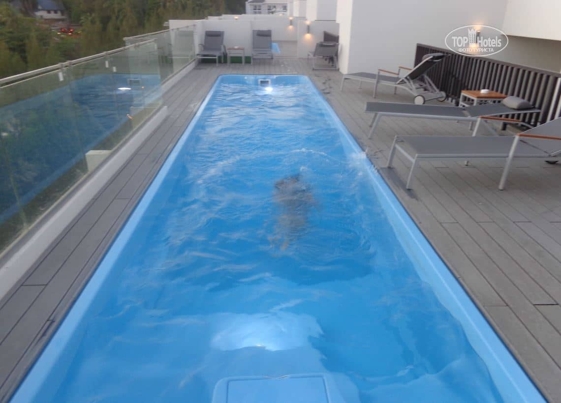 pools-outdoor-pool
