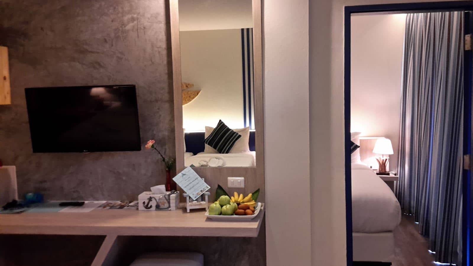 rooms-family-room