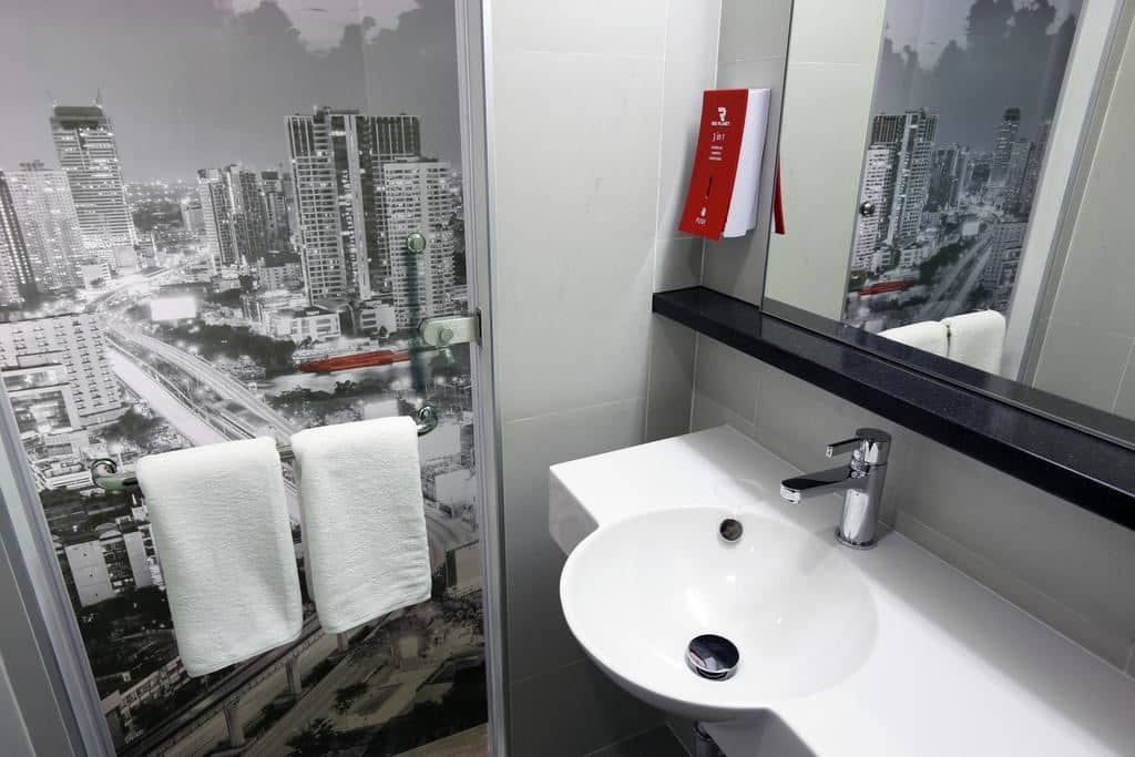 rooms-standard-room