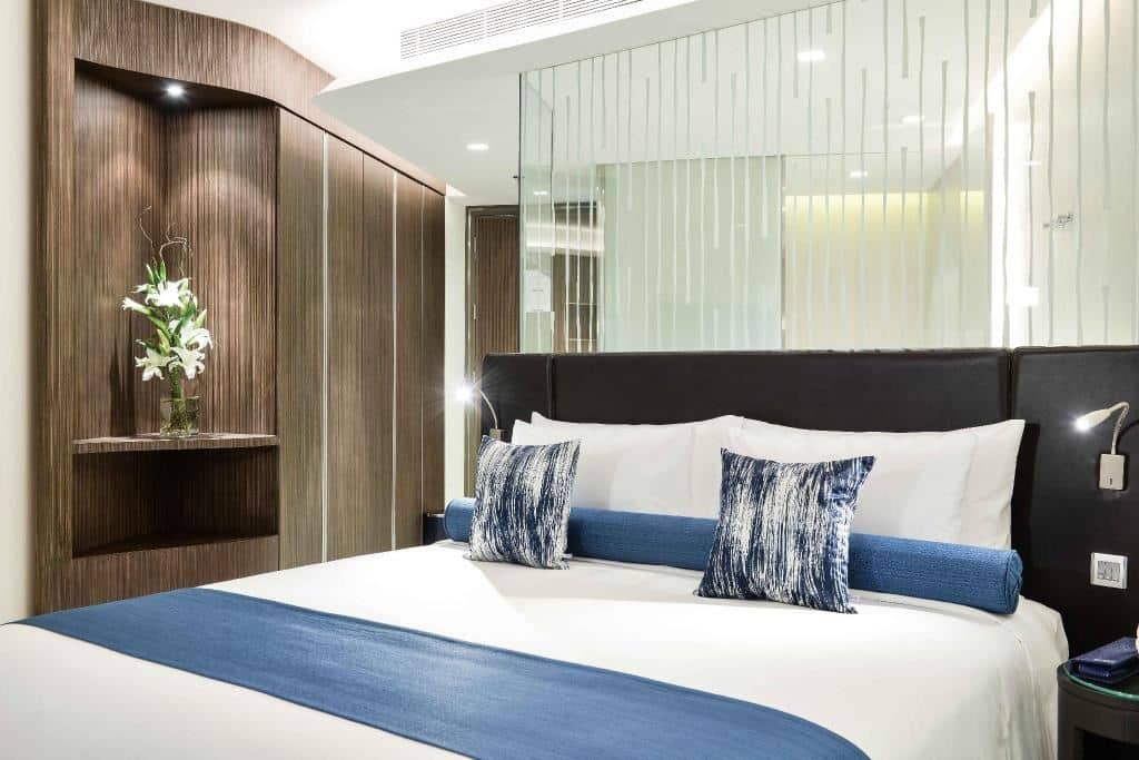 rooms-garden-pool-suite