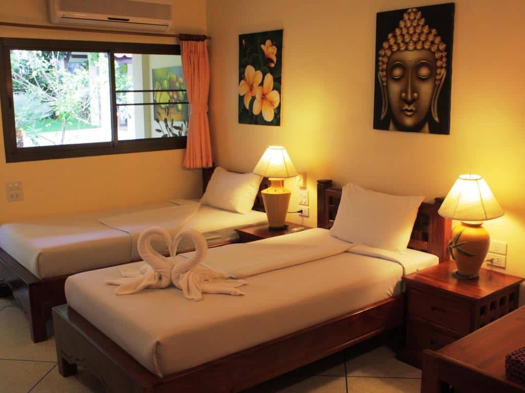 rooms-superior-room