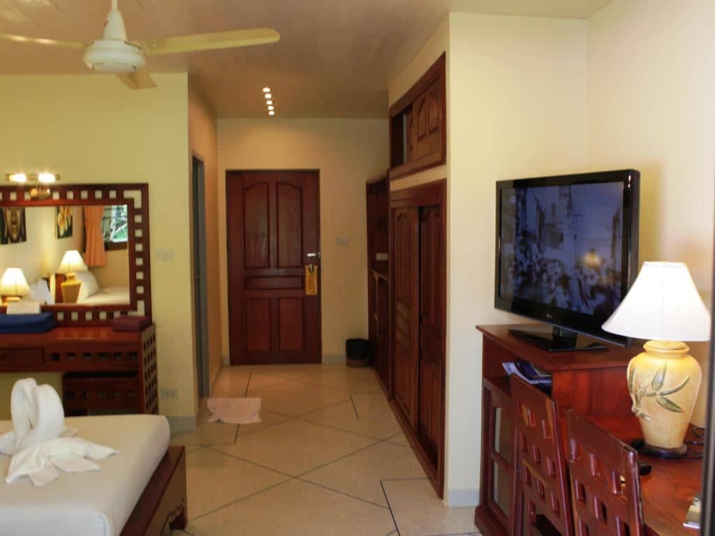 rooms-superior-room