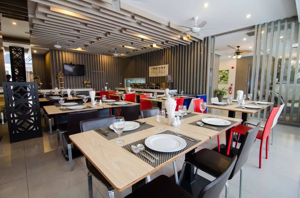 restaurants-restaurant