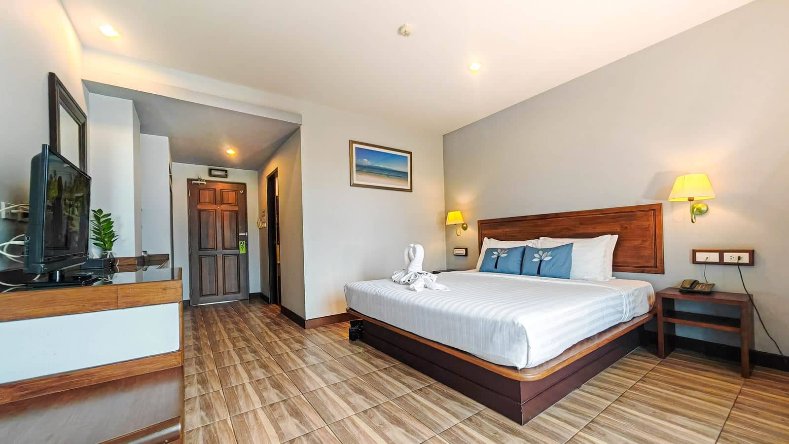 rooms-superior-room