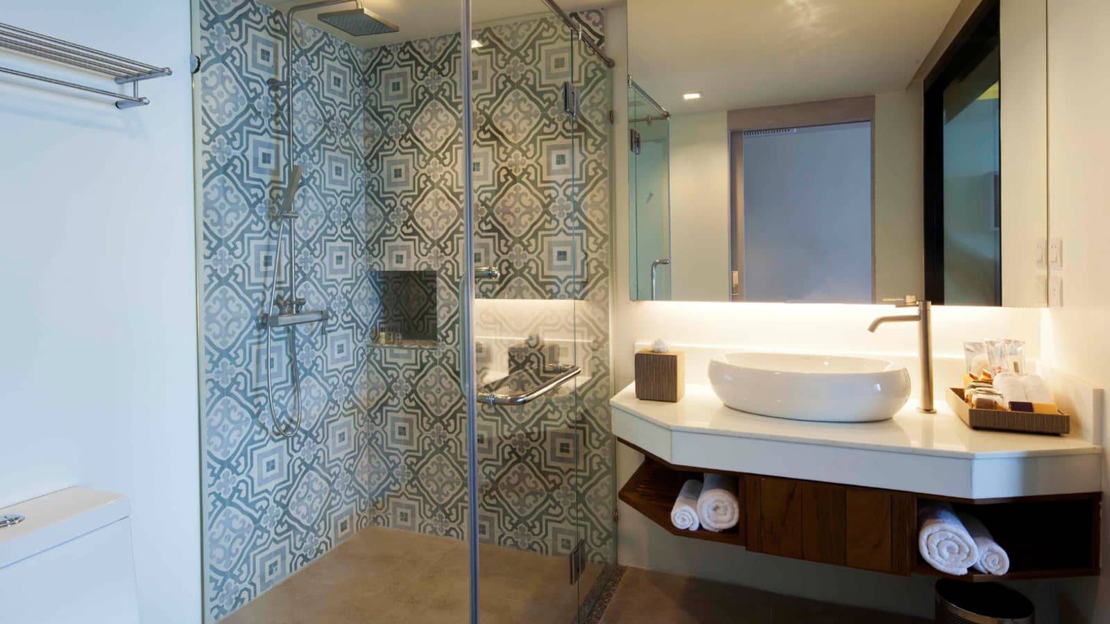 rooms-deluxe-seaview