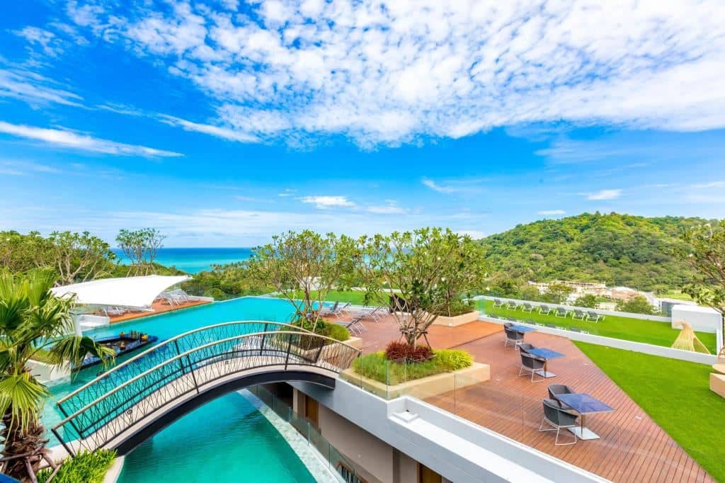 pools-outdoor-pool