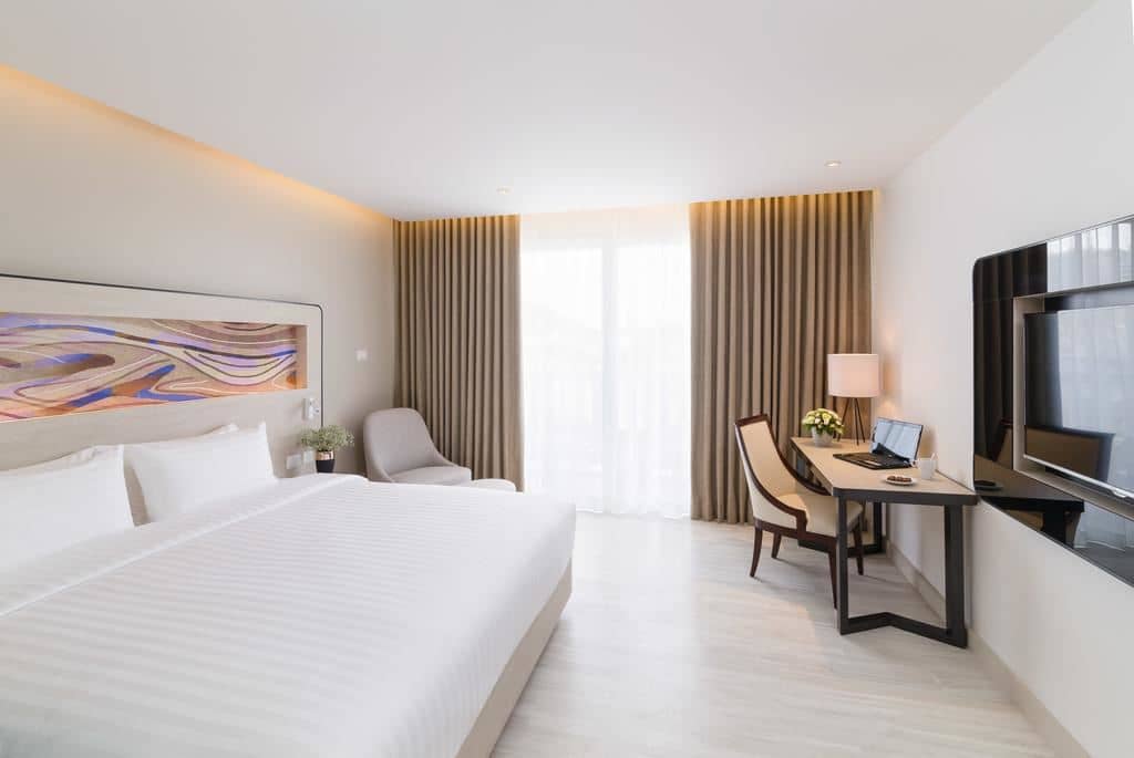 rooms-superior-room