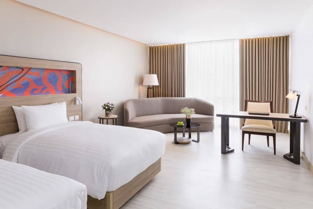 rooms-executive-room