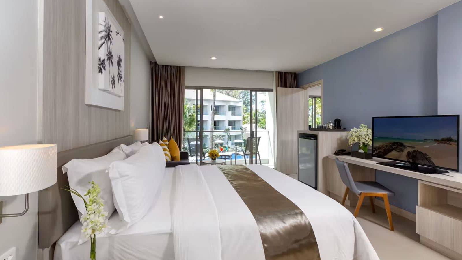 rooms-twobedroom-suit-beach-wing