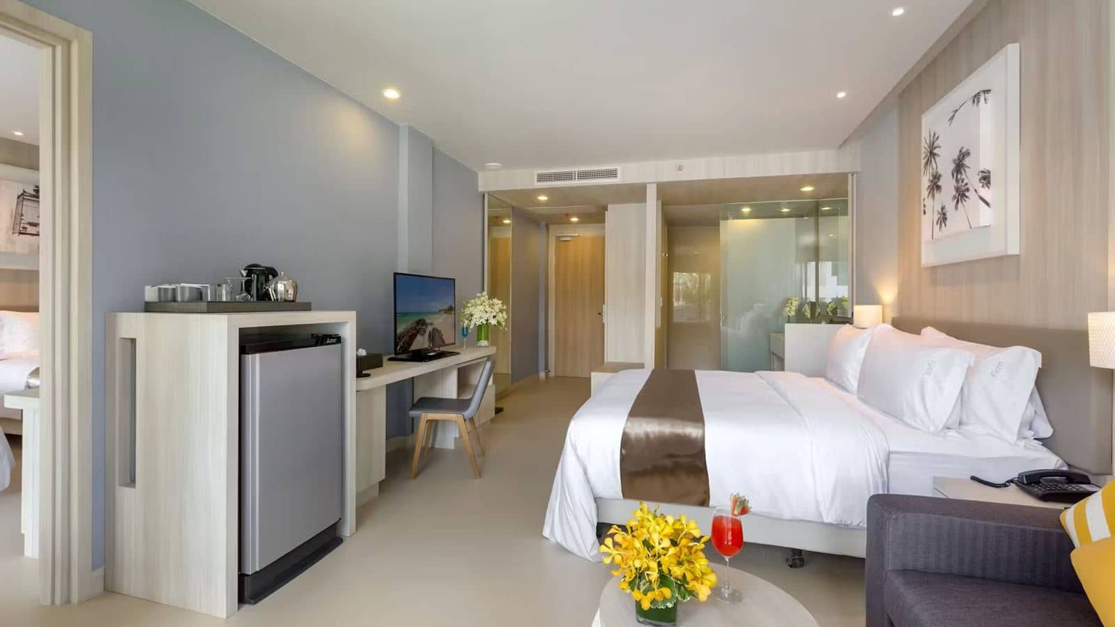 rooms-twobedroom-suit-beach-wing