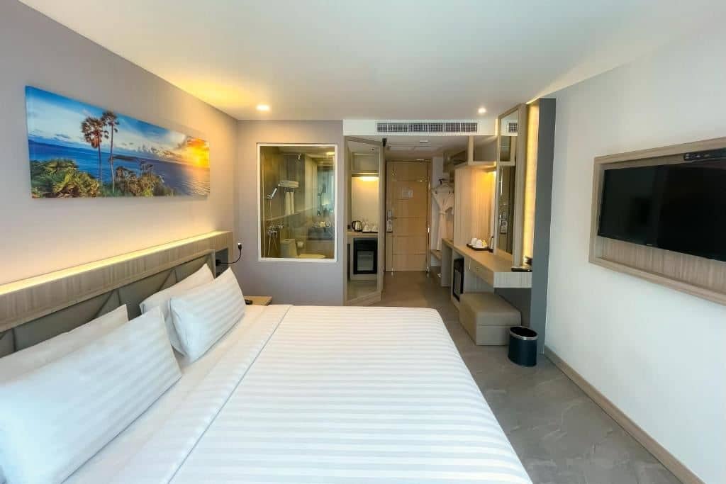 rooms-standard-king-room