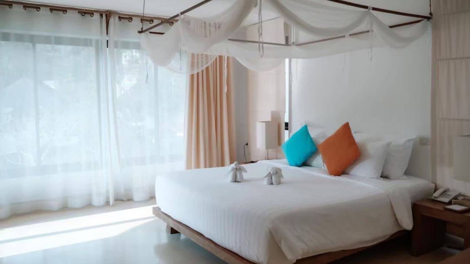 rooms-grand-view-villa-with-plunge-pool