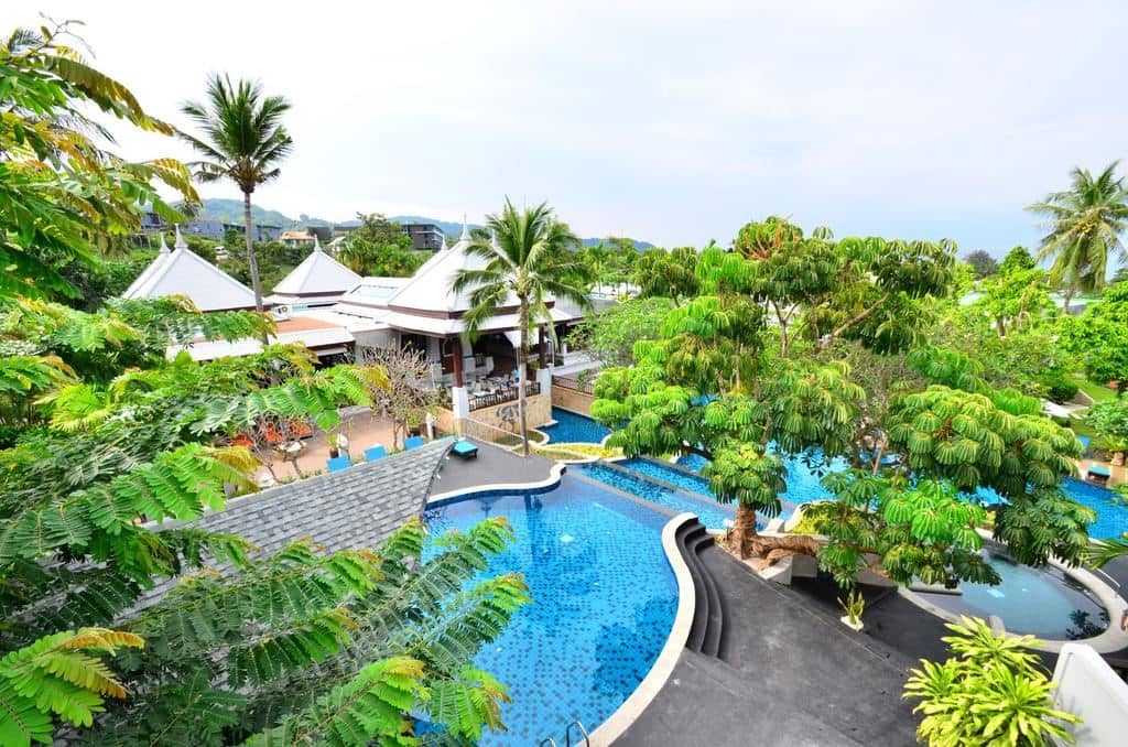 pools-outdoor-pool