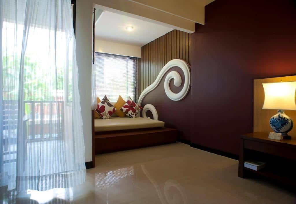 rooms-deluxe-room