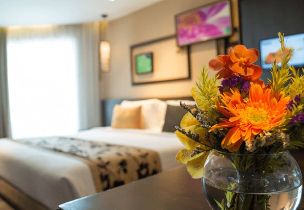 rooms-deluxe-room