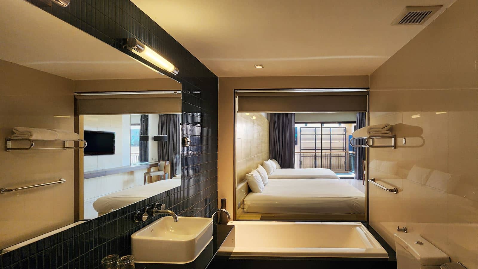 rooms-2-beds-standard-room-no-view