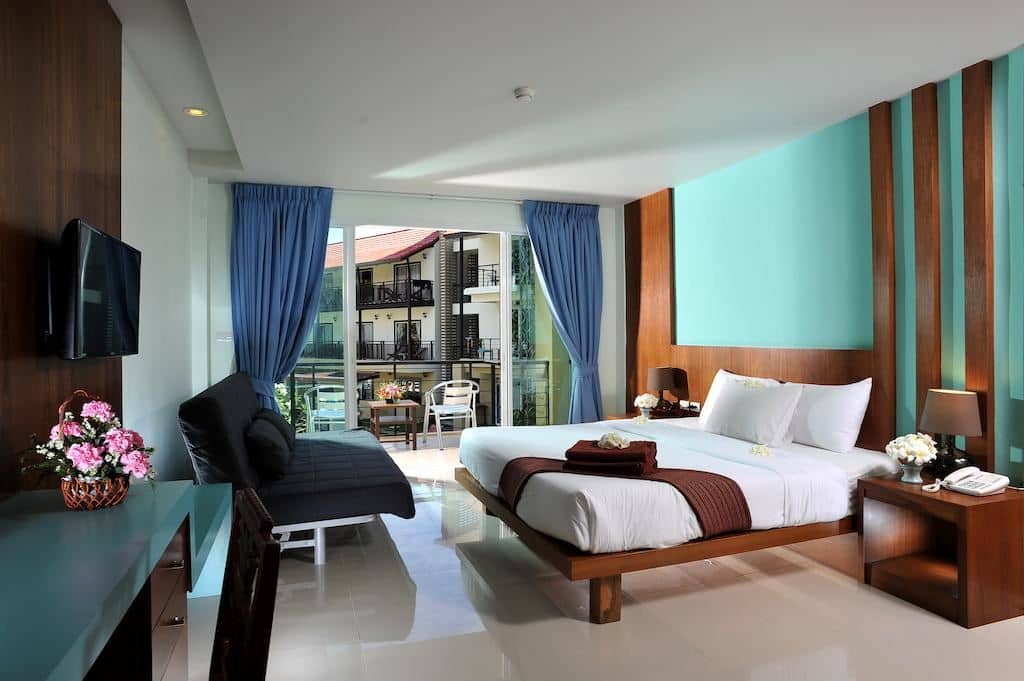 rooms-superior-room