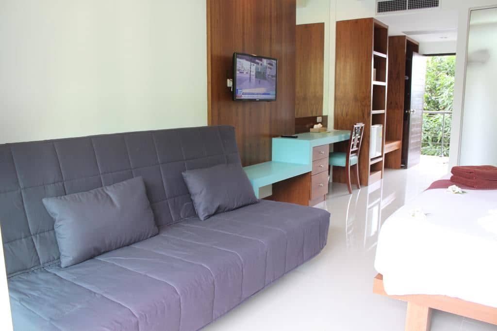 rooms-deluxe-room