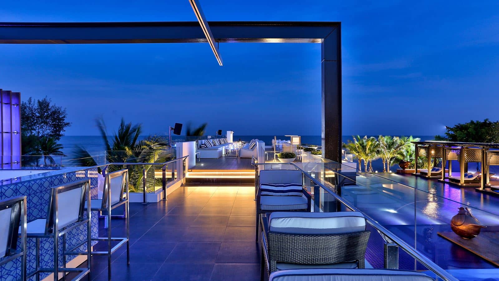 restaurants-ivy-lounge
