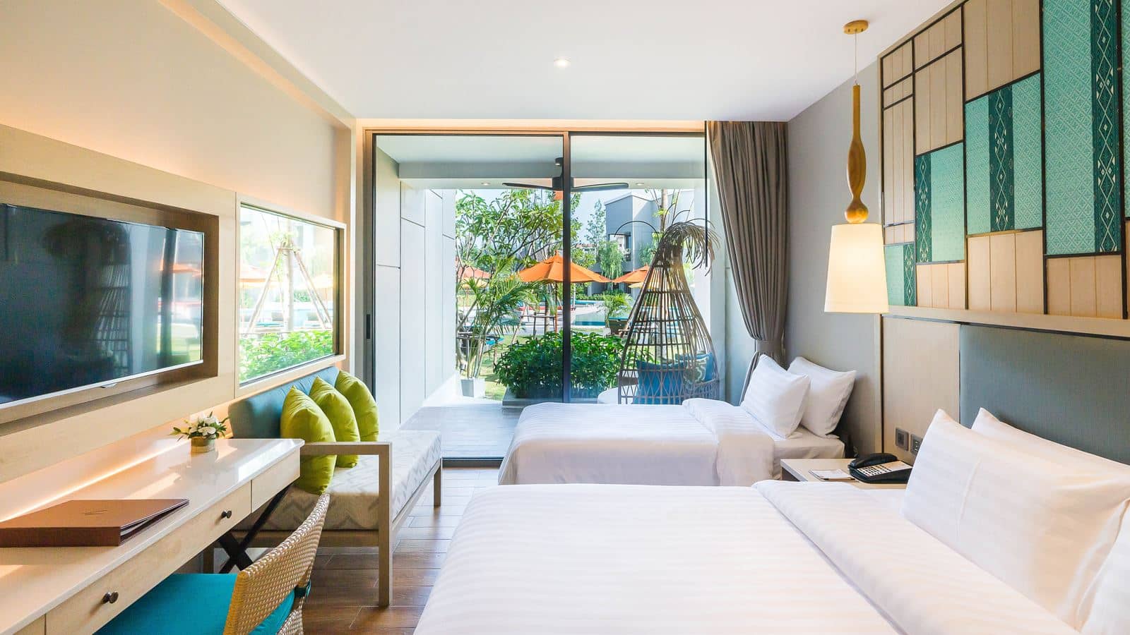 rooms-deluxe-garden-access