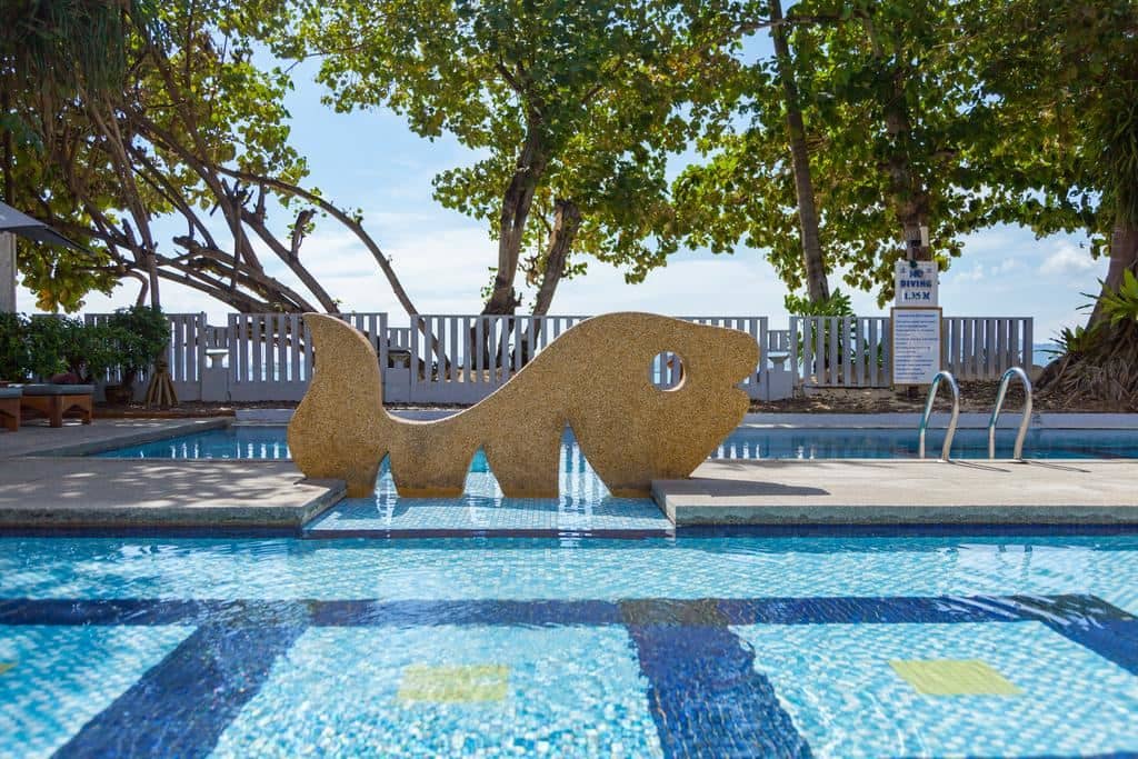 pools-outdoor-pool