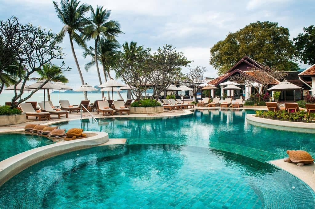 pools-outdoor-pool