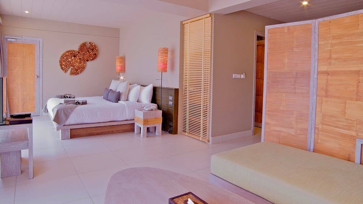 rooms-deluxe-room