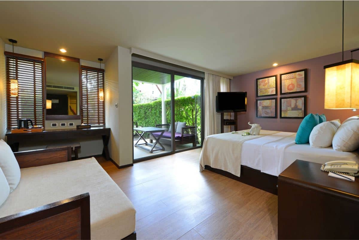 rooms-superior-room