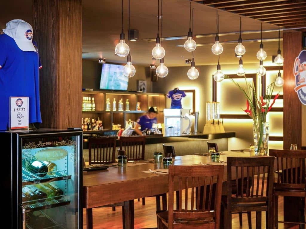restaurants-restaurants