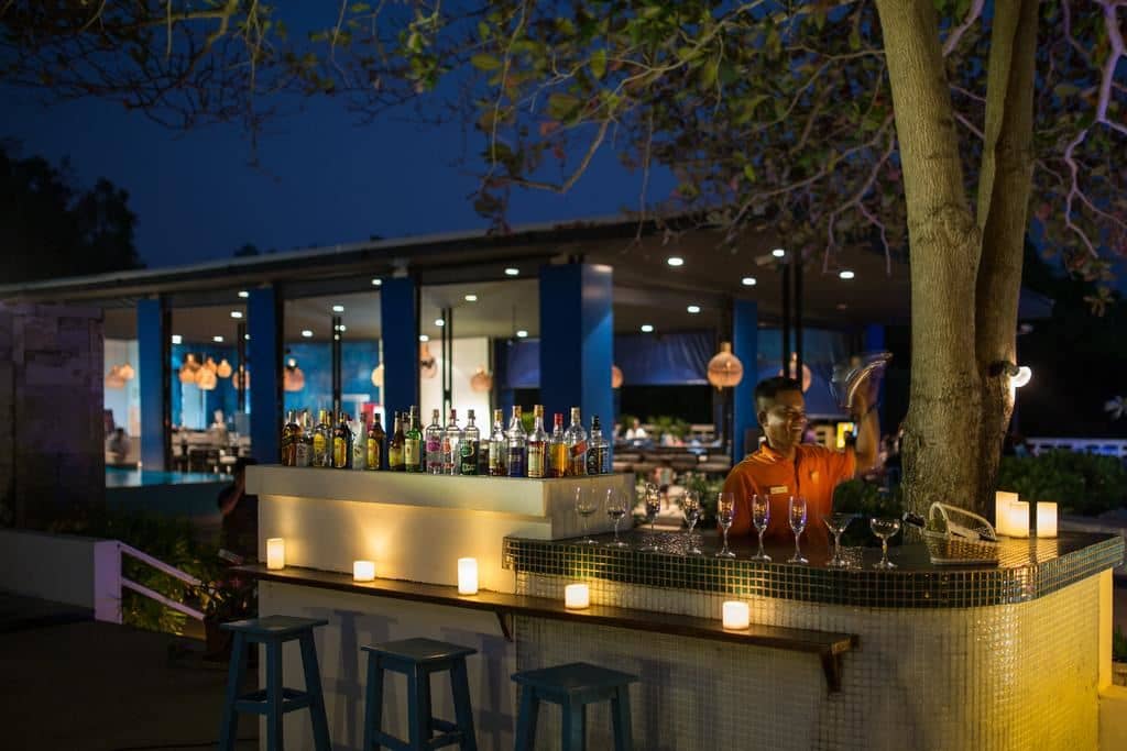 bars-prow-talay--bar